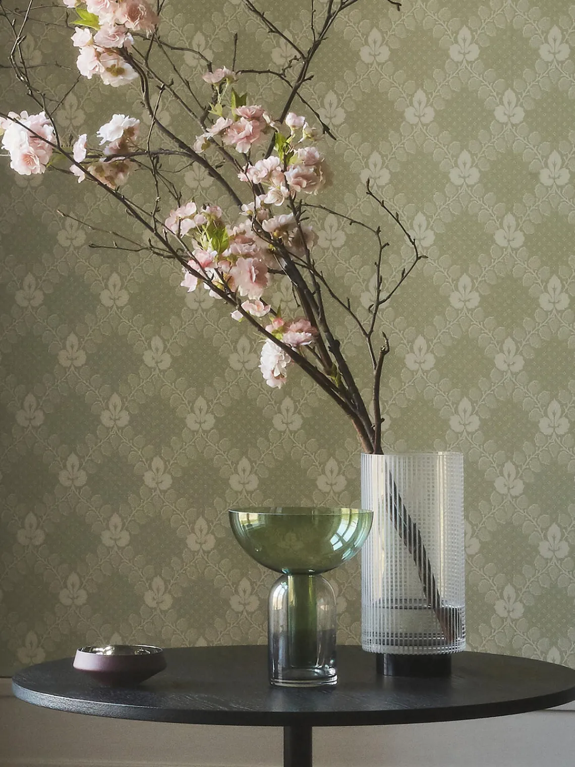 Jarrones|Jarrones>AYTM Jarrón de vidrio soplado Torus, 20 cm Gris oscuro, verde oscuro, transparente