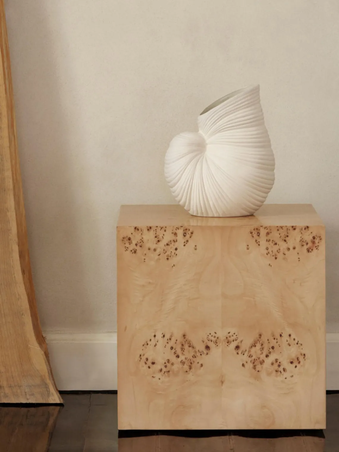 Jarrones|Jarrones>Ferm Living Jarrón en forma de concha Shell, 27 cm