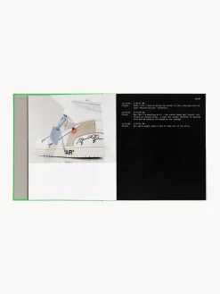 Hot Libro ilustrado Nike - Icons Libros Decorativos|Decoración