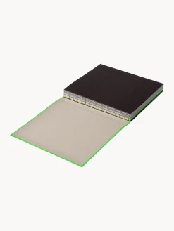 Hot Libro ilustrado Nike - Icons Libros Decorativos|Decoración