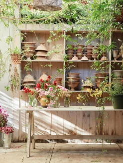 Libros Decorativos|Jarrones></noscript> Libro ilustrado The Artistry of Flowers