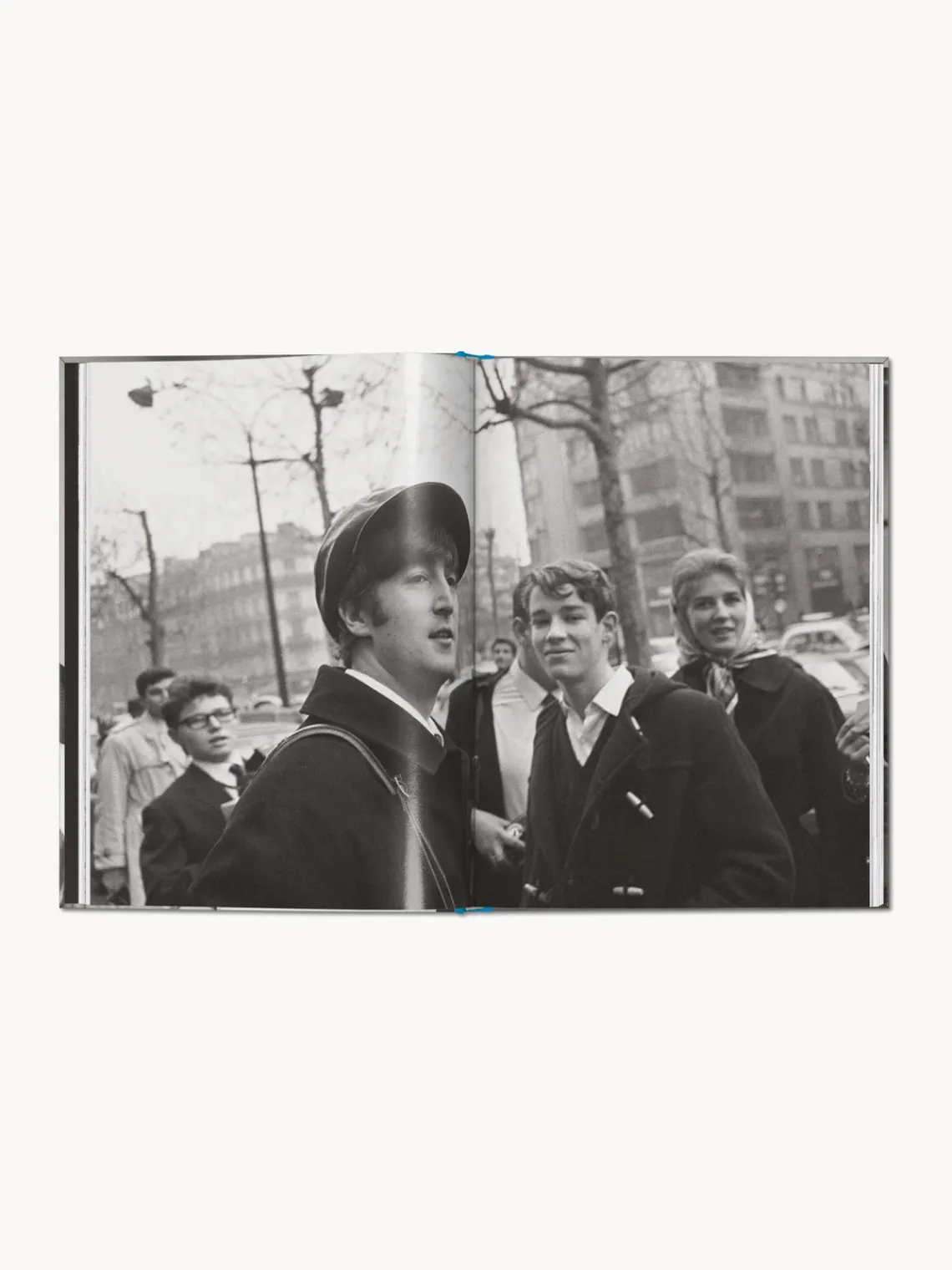 Libros Decorativos|Decoración>TASCHEN Libro ilustrado The Beatles: on the road 1964-1966