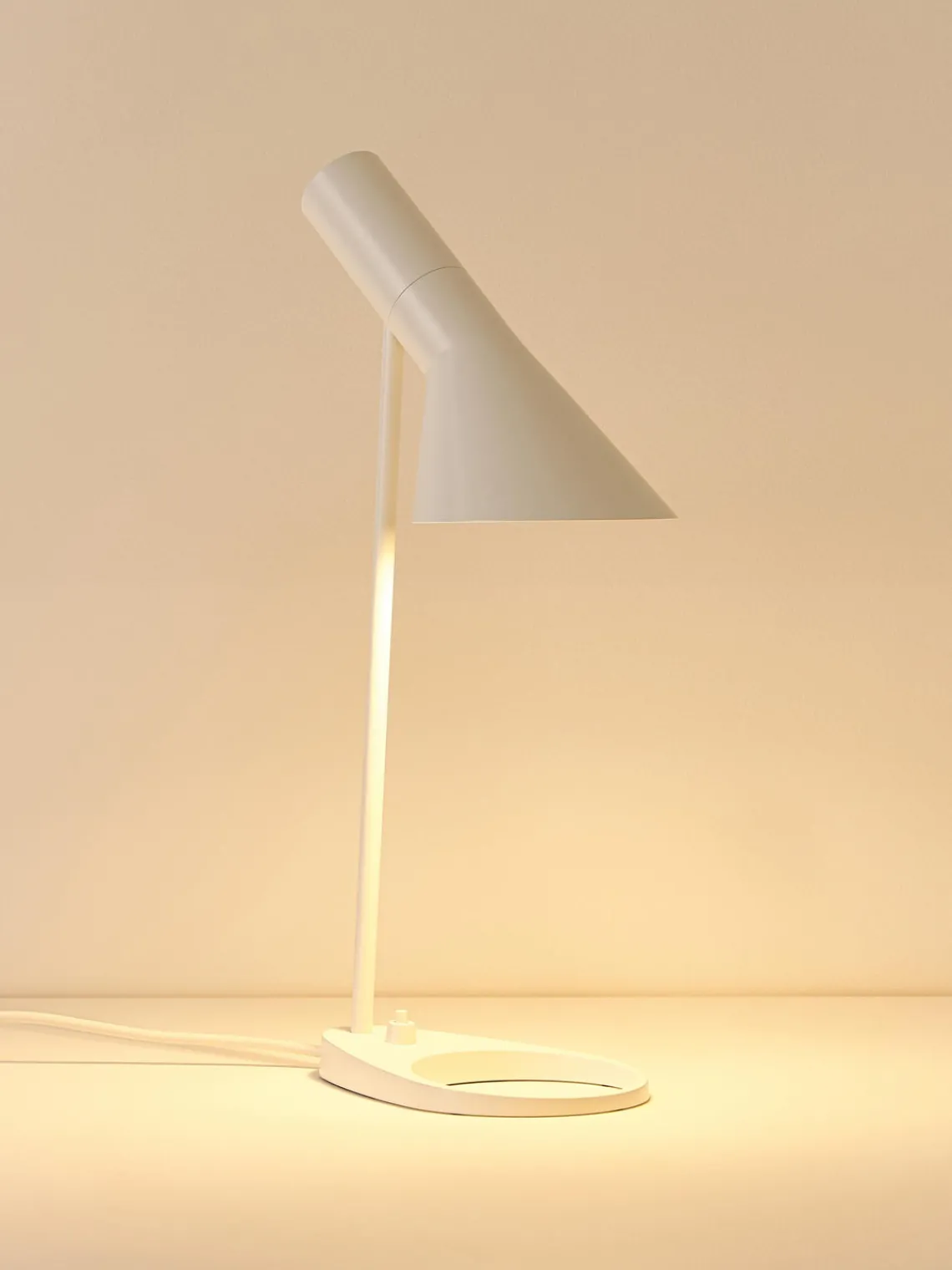 Lámparas De Escritorio|Lámparas De Mesa>Louis Poulsen Lámpara de escritorio AJ, tamaños diferentes Blanco