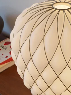 Lámparas De Mesa|Lámparas De Techo></noscript>FontanaArte Lámpara de mesa artesanal grande regulable Pinecone Blanco, plateado