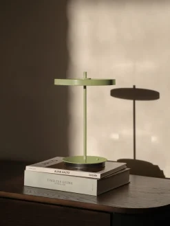 Lámparas De Mesa|Lámparas De Techo></noscript>UMAGE Lámpara de mesa Asteria Move Verde