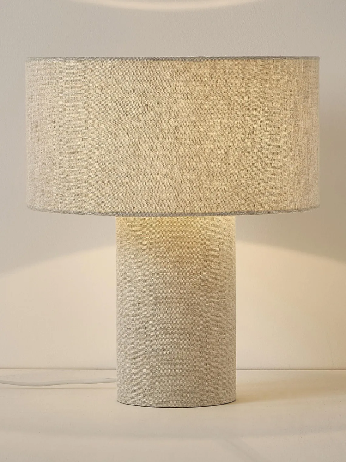 New Lámpara de mesa de lino Ron Lámparas De Mesa|Lámparas De Techo
