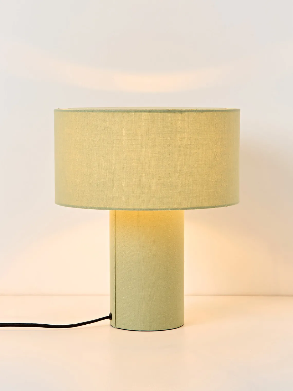 Lámparas De Mesa|Lámparas De Techo>Westwing Collection Lámpara de mesa de lino Ron Lino verde claro