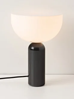 Lámparas De Mesa|Lámparas De Techo></noscript>New Works Lámpara de mesa de mármol Kizu, tamaños diferentes Blanco, mármol negro