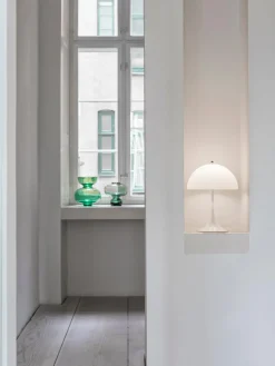 Lámpara de mesa LED Panthella 250, diseño Verner Panton Lámparas De Mesa|Lámparas De Techo