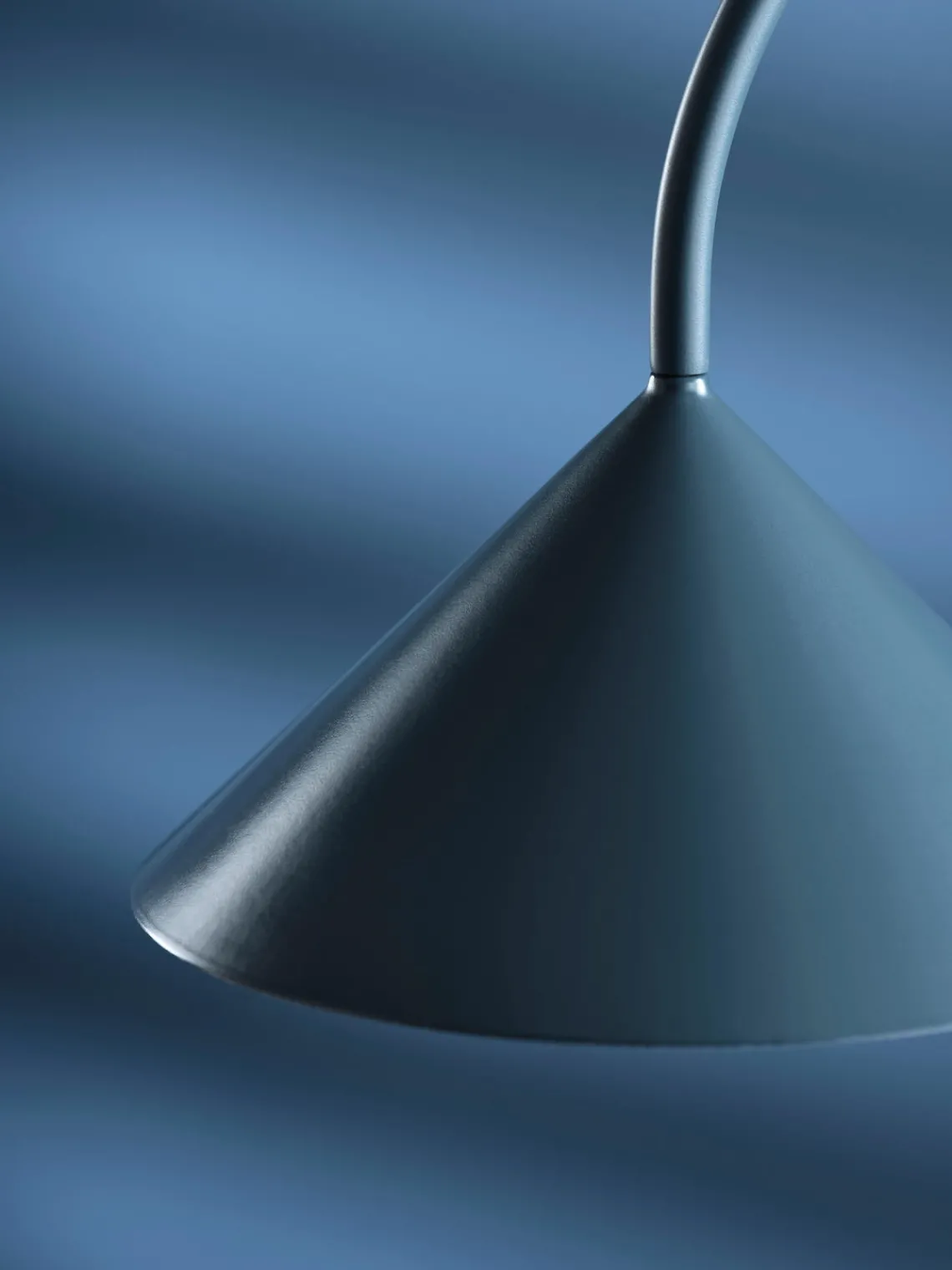 Outlet Lámpara de mesa LED para exterior regulable Grasp, pórtatil Lámparas De Mesa De Exterior|Lámparas De Mesa