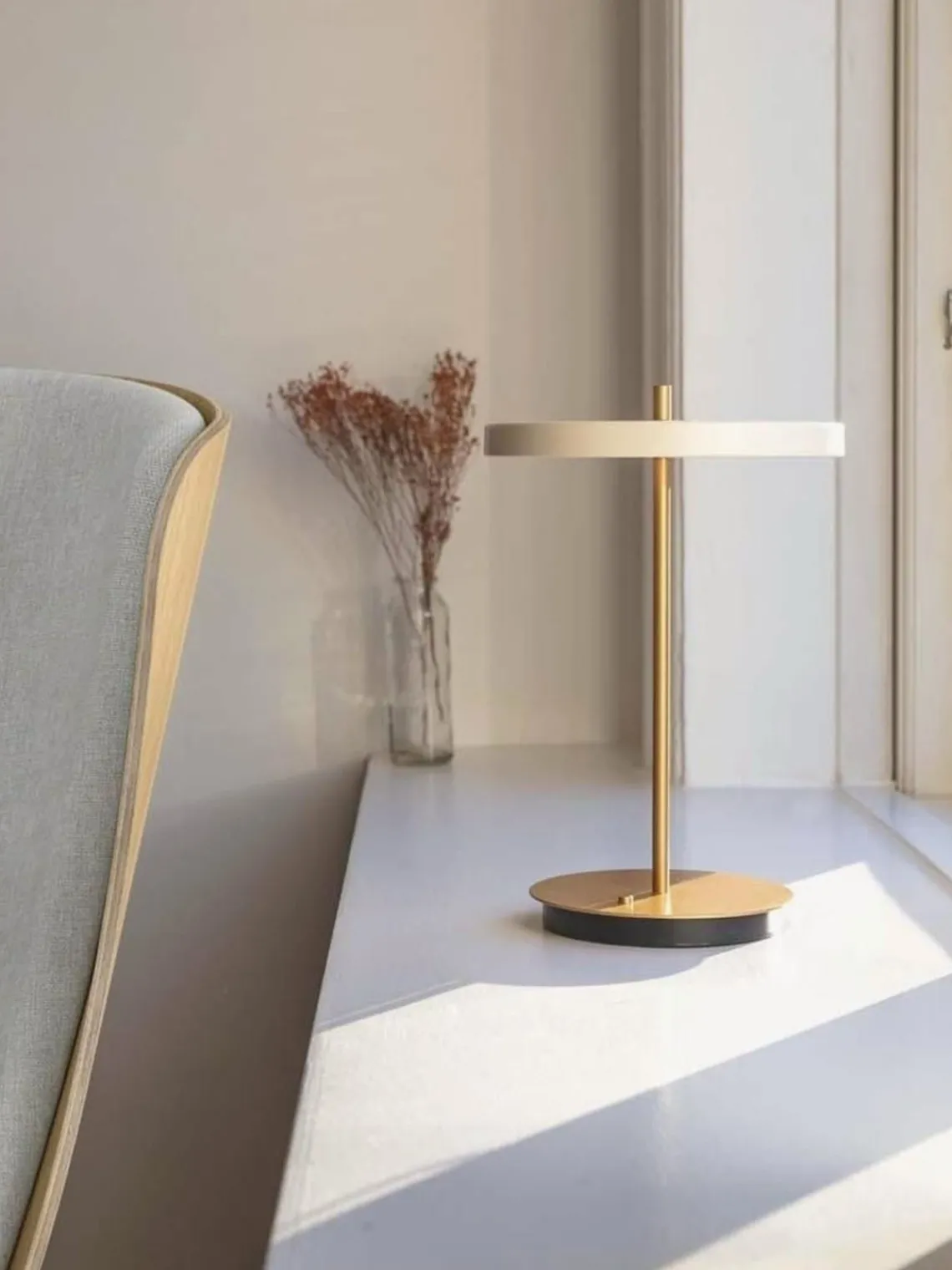 Lámparas De Mesa|Lámparas De Techo>UMAGE Lámpara de mesa LED pequeña regulable Asteria Beige claro, dorado