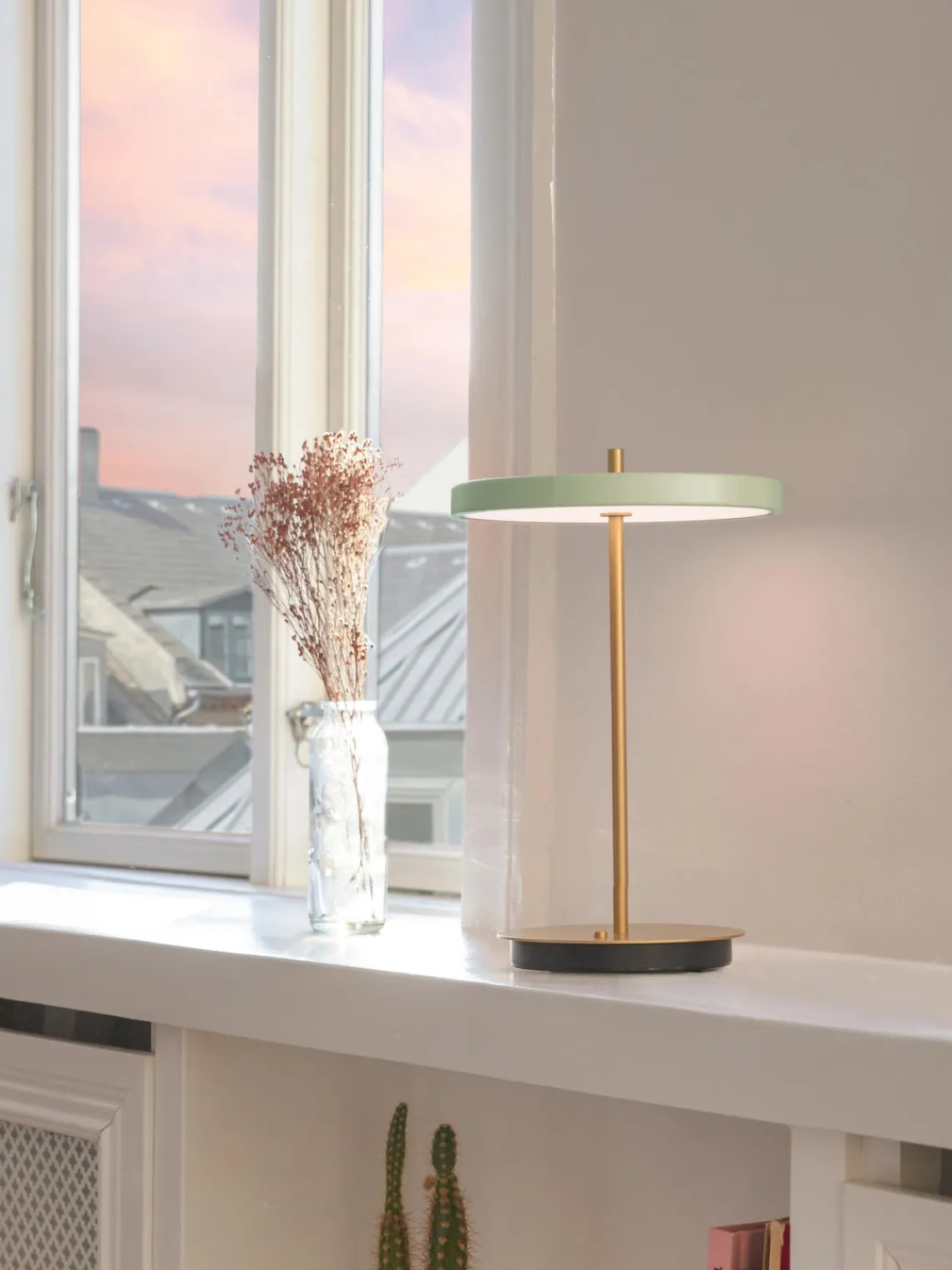 Lámpara de mesa LED pequeña regulable Asteria Lámparas De Mesa|Lámparas De Techo