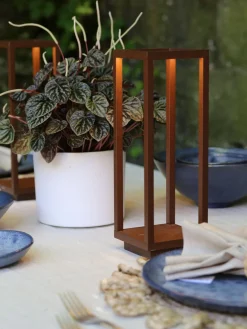 Outlet Lámpara de mesa LED portátil regulable Home Pro Lámparas De Mesa|Lámparas De Techo