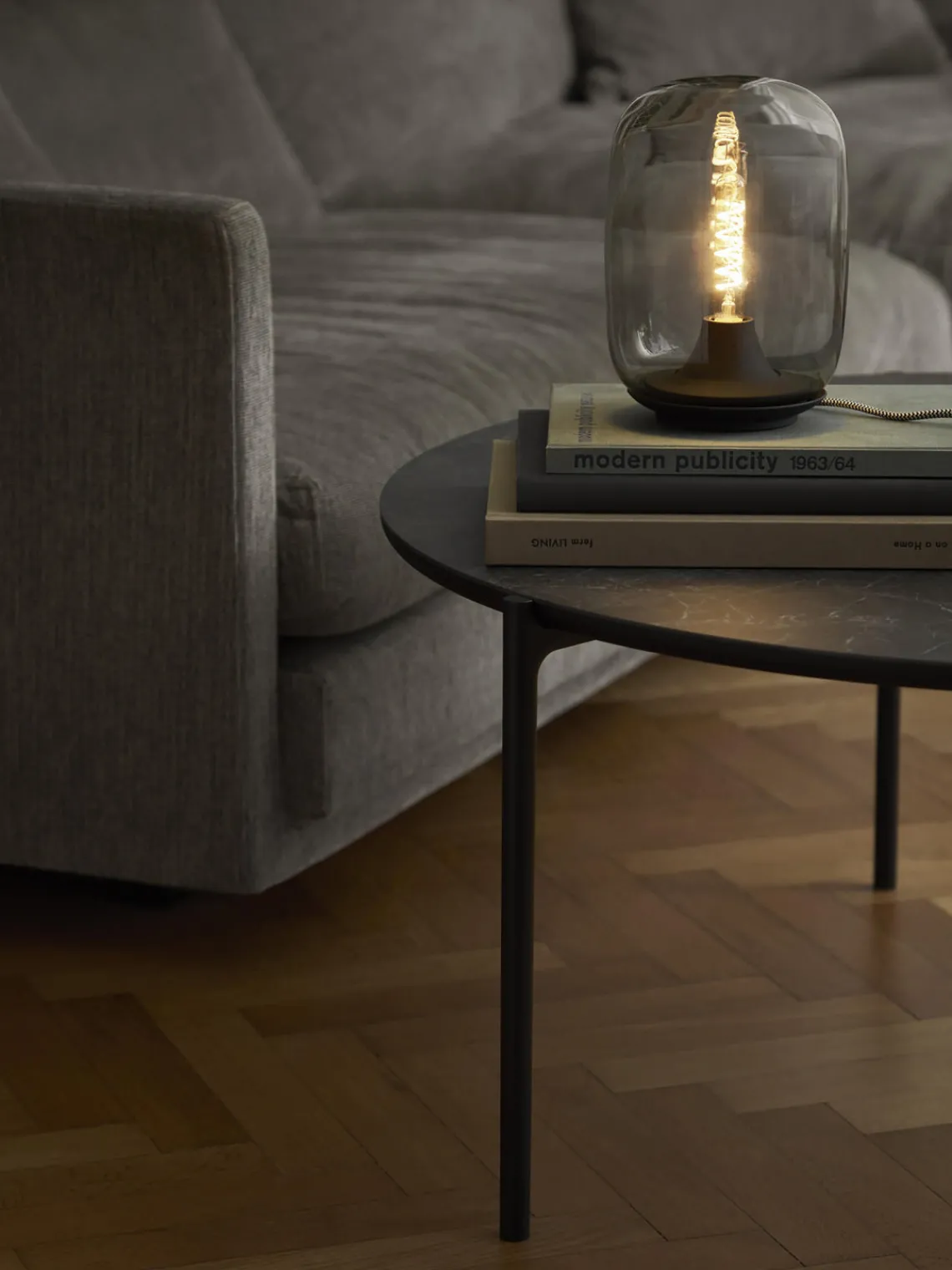 Lámparas De Mesa|Lámparas De Techo>Eva Solo Lámpara de mesa LED regulable soplada Acorn Gris transparente, negro