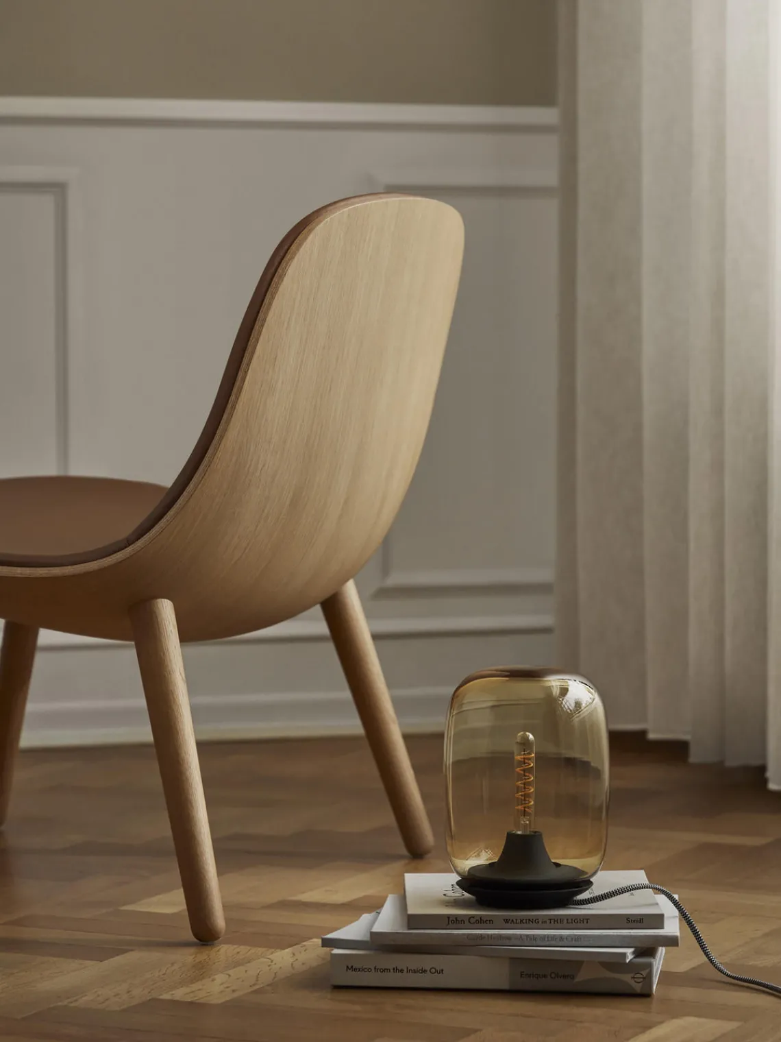 New Lámpara de mesa LED regulable soplada Acorn Lámparas De Mesa|Lámparas De Techo