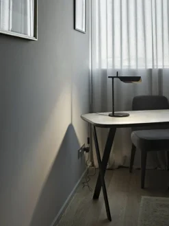 Lámparas De Mesa|Lámparas De Techo></noscript>Flos Lámpara de mesa LED regulable Tab