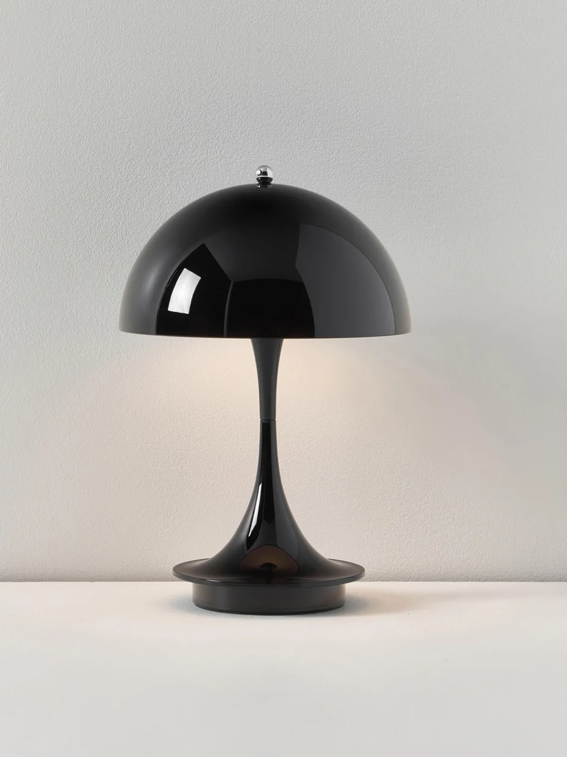 Lámparas De Mesa|Lámparas De Techo>Louis Poulsen Lámpara de mesa LED regulable Panthella de diseño Verner Panton, 24 cm, portátil Plástico negro