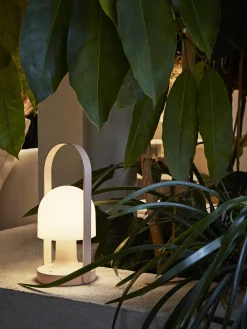 Online Lámpara de mesa LED regulable Followme, con pantalla orientable Lámparas De Mesa|Lámparas De Mesa De Exterior