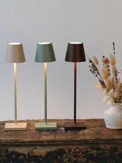 Lámparas De Mesa De Exterior|Lámparas De Techo></noscript>Zafferano Lámpara de mesa LED regulable Poldina, portátil Verde salvia mate