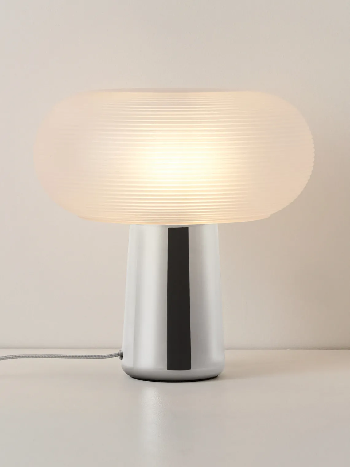 Lámparas De Mesa|Lámparas De Techo>Westwing Collection Lámpara de mesa Mariella Cromo, blanco