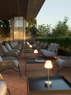 Clearance Lámpara de mesa para exterior LED regulable táctil Lola, portátil Lámparas De Mesa De Exterior|Lámparas De Techo