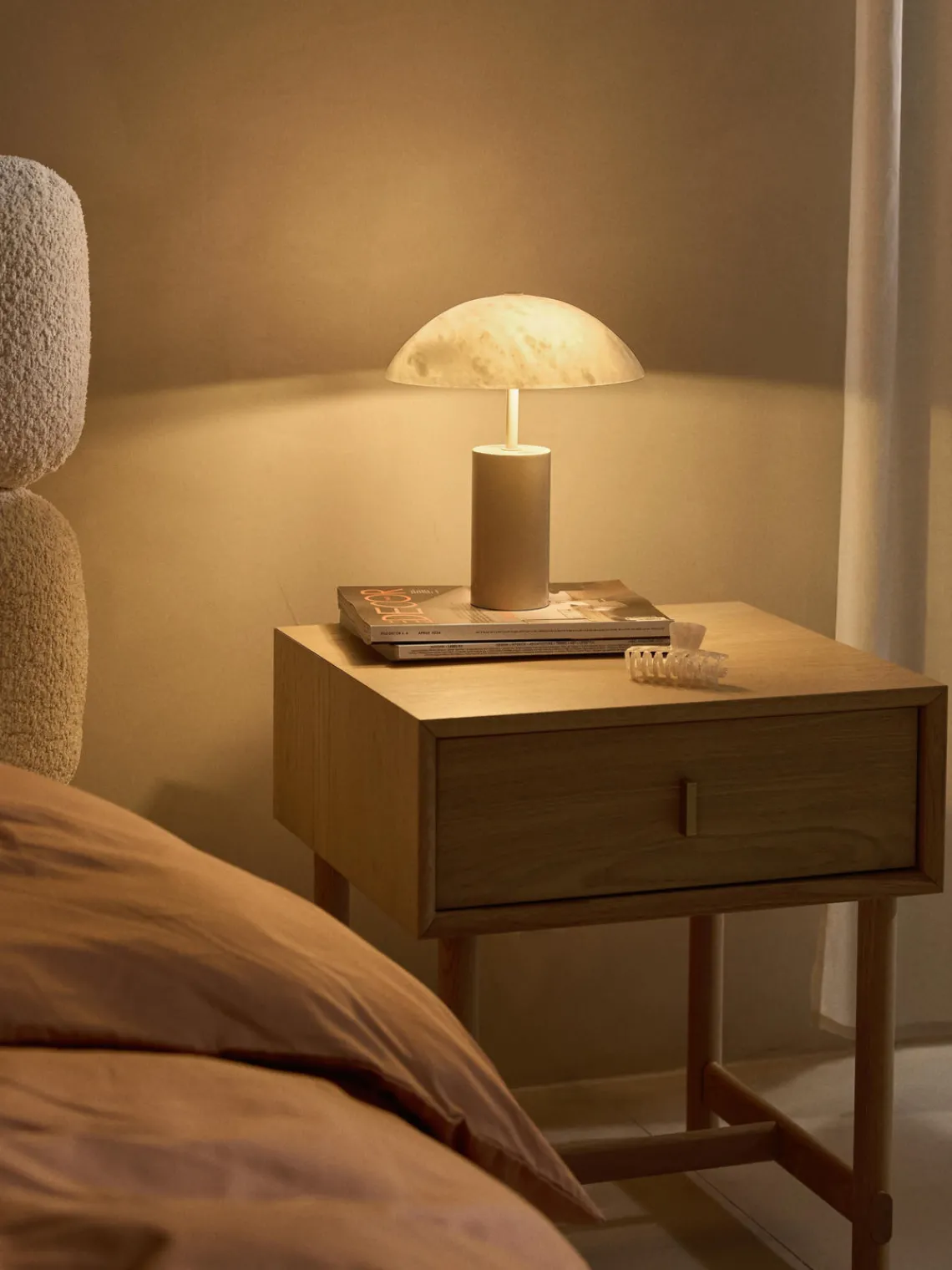 Lámpara de mesa pequeña de alabastro Essi Lámparas De Mesa|Lámparas De Techo