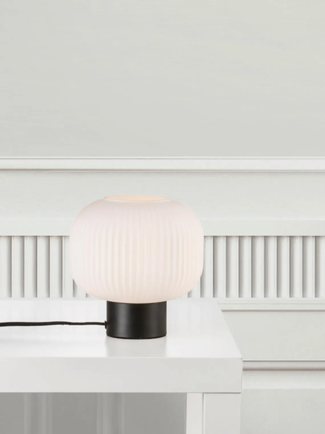 Lámparas De Mesa|Lámparas De Techo> Lámpara de mesa pequeña de vidrio opalino Charles