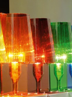 Lámpara de mesa pequeña LED Take Lámparas De Mesa|Lámparas De Techo