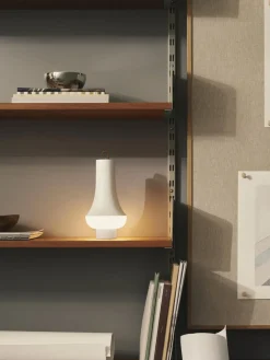 Online Lámpara de mesa pequeña LED regulable Tomoshi, portátil Lámparas De Mesa|Lámparas De Techo