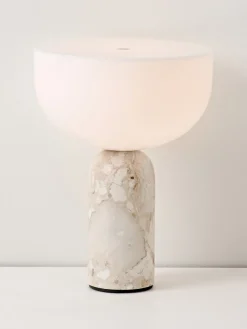 Lámparas De Mesa|Lámparas De Techo>New Works Lámpara de mesa pequeña móvil de mármol Kizu, regulable Mármol blanco y beige claro