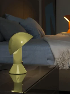 Lámparas De Mesa|Lámparas De Techo>Martinelli Luce Lámpara de mesa pequeña orientable Elmetto Verde oliva