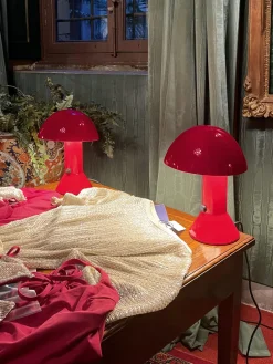 Sale Lámpara de mesa pequeña orientable Elmetto Lámparas De Mesa|Lámparas De Techo