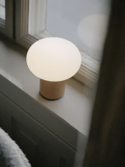 Clearance Lámpara de mesa pequeña regulable Karl-Johan, portátil Lámparas De Mesa|Lámparas De Techo