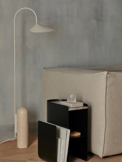 Lámparas De Pie|Lámparas De Techo>Ferm Living Lámpara de pie ajustable con base de travertino Arum Blanco Off White, travertino beige claro