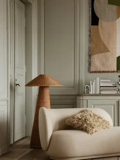 Lámpara de pie artesanal de ratán pequeña Dou Lámparas De Pie|Lámparas De Techo