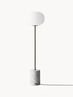 Lámparas De Pie|Lámparas De Techo></noscript>Audo Copenhagen Lámpara de pie de vidrio soplado JWDA Blanco, mármol gris, plateado