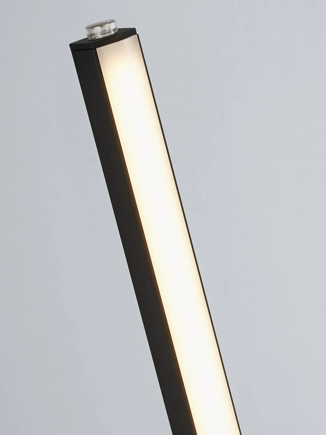 Lámpara de pie LED Tribeca, cambia de color Lámparas De Pie|Lámparas De Techo