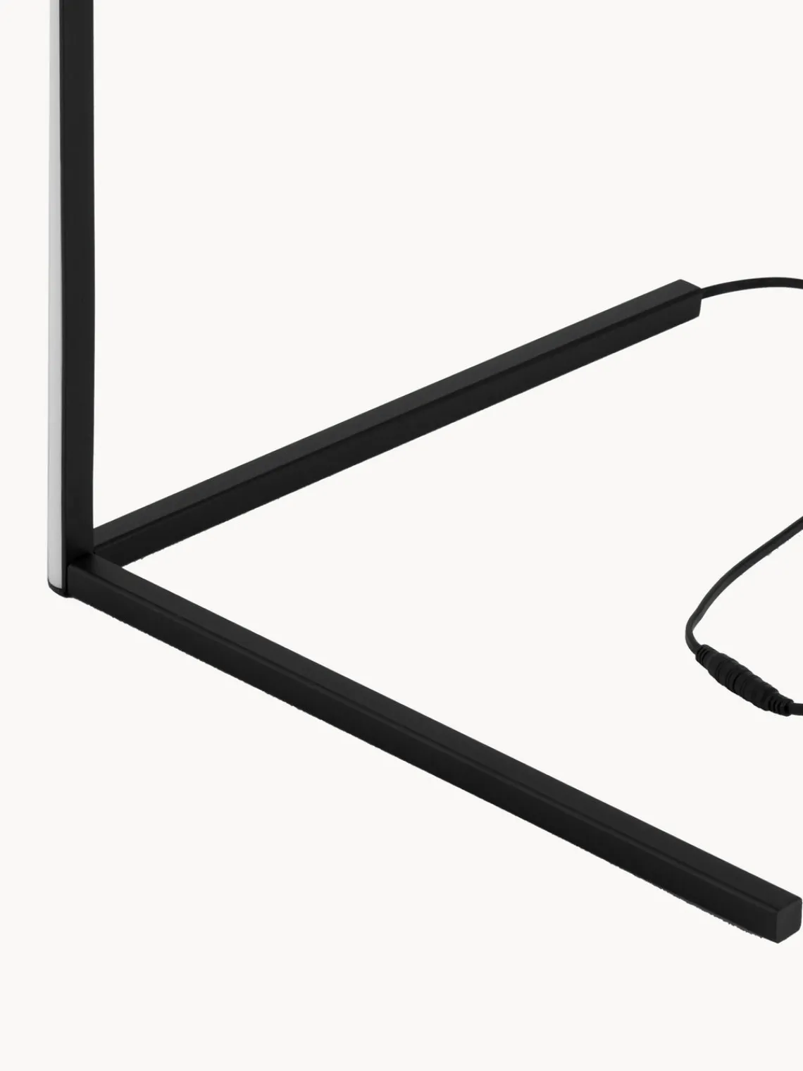 Outlet Lámpara de pie LED V-line Lámparas De Pie|Lámparas De Techo