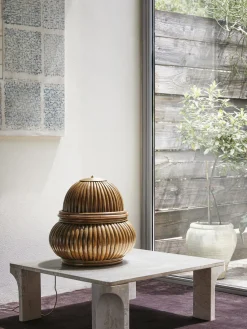 Lámparas De Pie|Lámparas De Techo>GUBI Lámpara de pie pequeña de ratán Bohemian