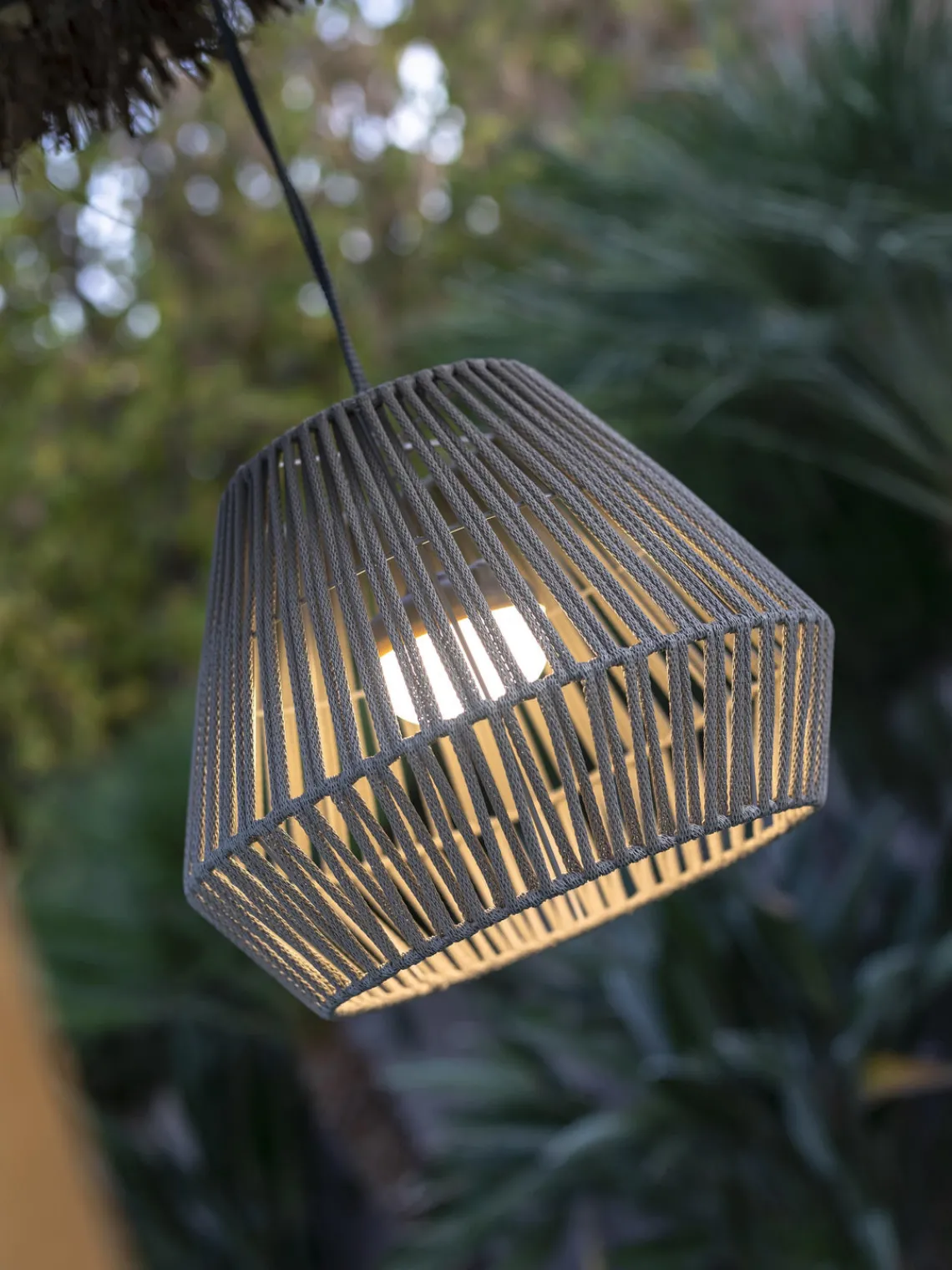 New Lámpara de techo LED para exterior regulable Conta, portátil Lámparas Colgantes Exterior|Lámparas Colgantes Exterior