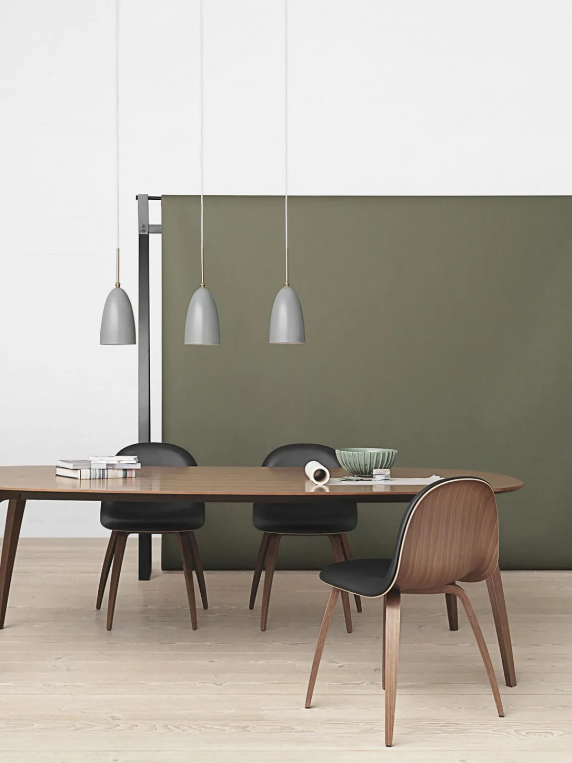 Lámparas De Techo|Lámparas De Techo>GUBI Lámpara de techo pequeña Gräshoppa Gris, latón