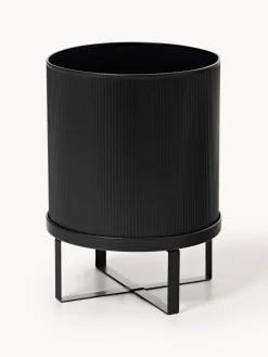 Maceteros|Jarrones>Ferm Living Maceta con superficie estriada Bau, 38 cm Negro