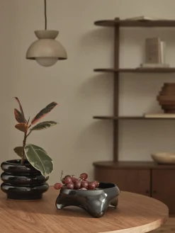 Maceteros|Jarrones>Westwing Collection Maceta de gres pequeña Rudi, 16 cm Negro brillante