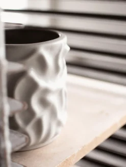 Maceteros|Jarrones>DBKD Macetero Swoon, 16 cm Gris claro mate