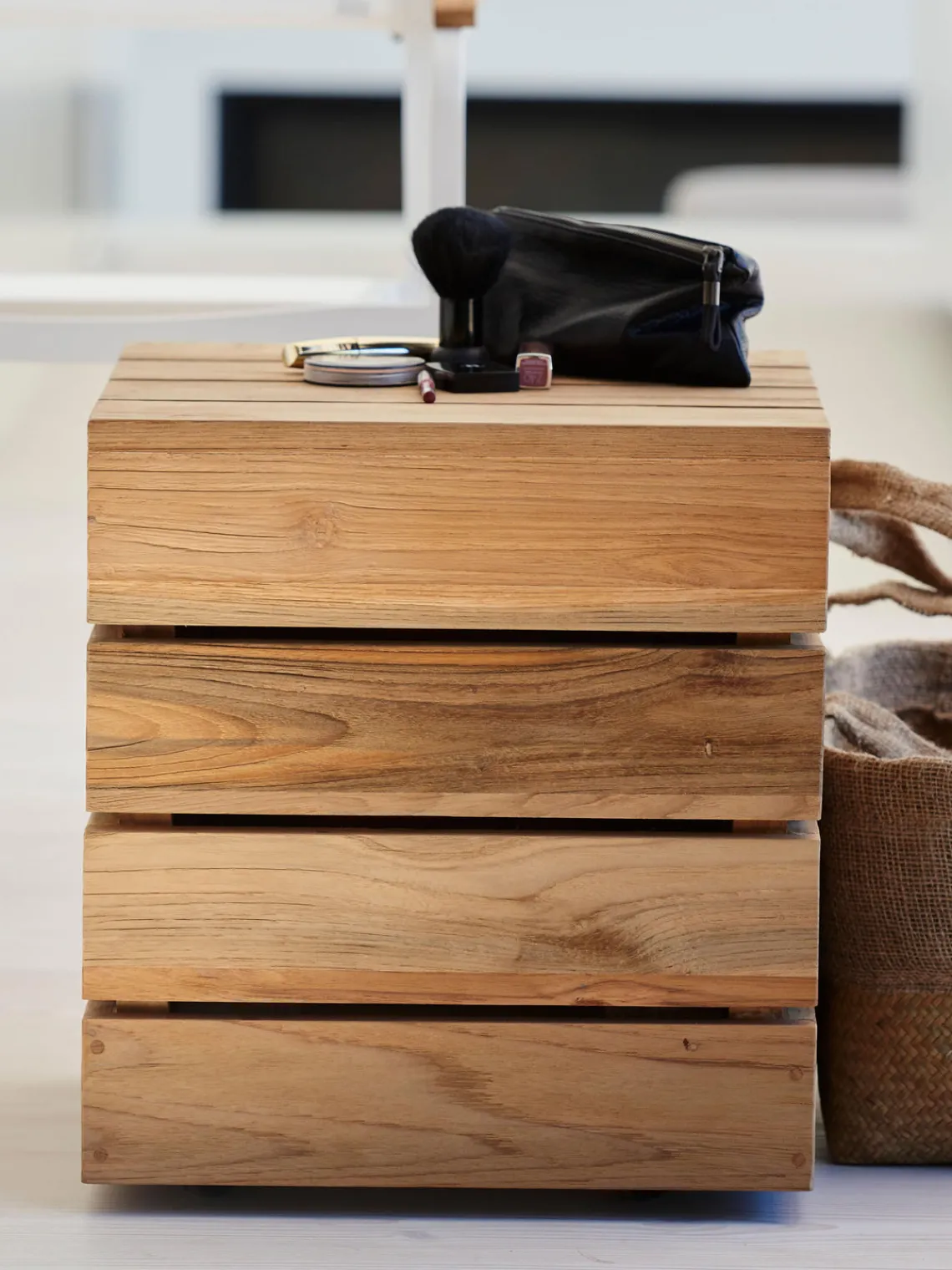 Mesas Auxiliares De Jardín|Mesas Auxiliares De JardíN>Jan Kurtz Mesa auxiliar de jardín de madera de teca Move