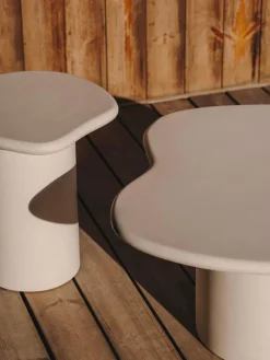 Mesas Auxiliares De Jardín|Mesas Auxiliares De Jardí­N> Mesa auxiliar de jardín de hormigón Macarella Blanco