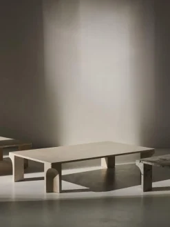 Mesas De Centro|Mesas De Centro>GUBI Mesa de centro de travertino Doric, 140 cm