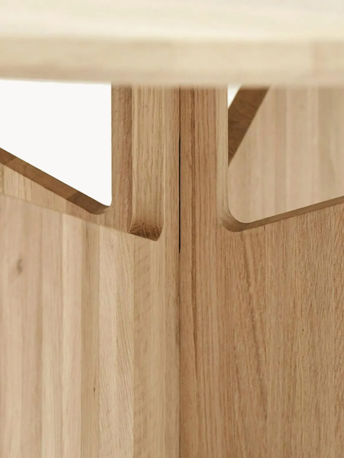 Mesas De Centro|Mesas De Centro>Kristina Dam Mesa de centro redonda de roble Future Madera de roble