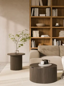 Mesas De Centro|Mesas De Centro>Westwing Collection Mesa de centro redonda de madera con espacio de almacenamiento Nele Madera lacada en marrón oscuro