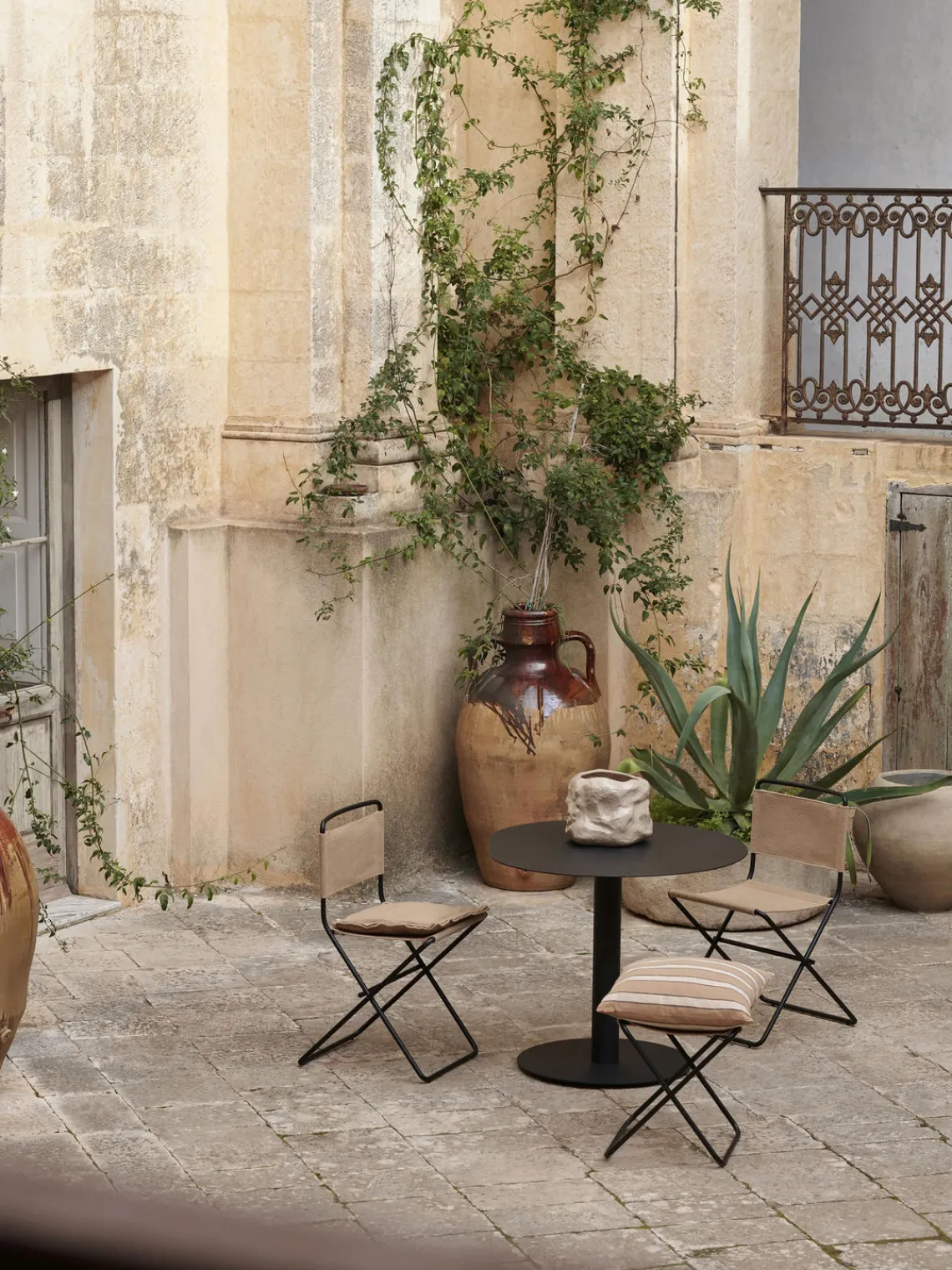Mesas De Jardín|Mesas De Jardí­N>Ferm Living Mesa de comedor de forma orgánica Form, Ø 88 cm